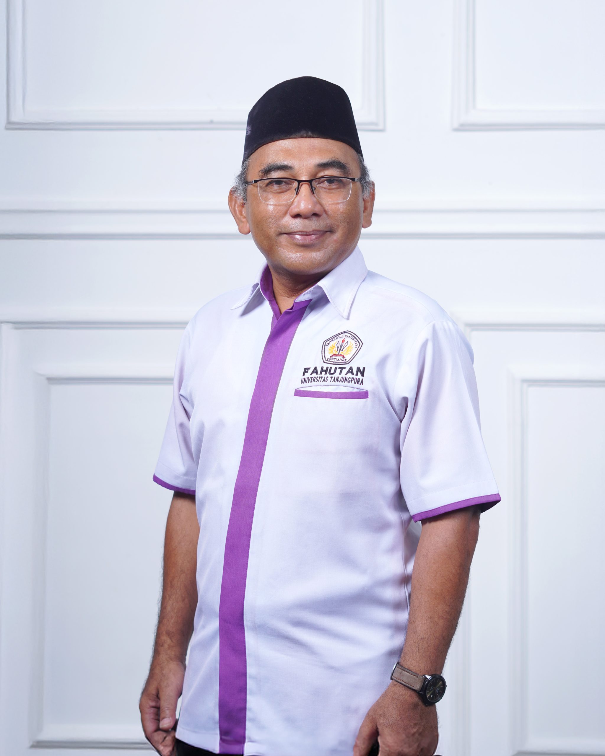 Dr. Hari Prayogo, S.Si., M.Si.