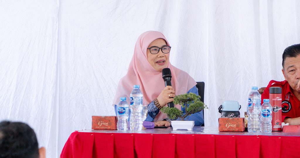 Dekan Fahutan UNTAN Paparkan Materi DMPG Landak