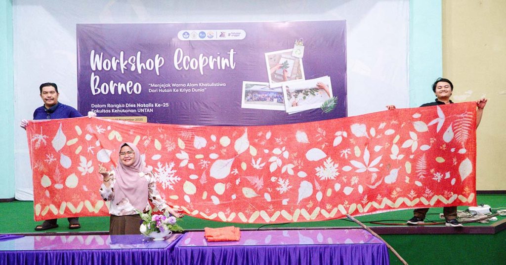 Produk Kain Ecoprint Hasil Workshop Fahutan UNTAN