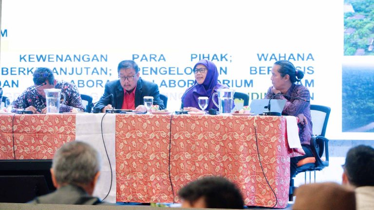 Dekan Fahutan UNTAN Paparkan Konsep Cagar Biosfer Mata Pandawa