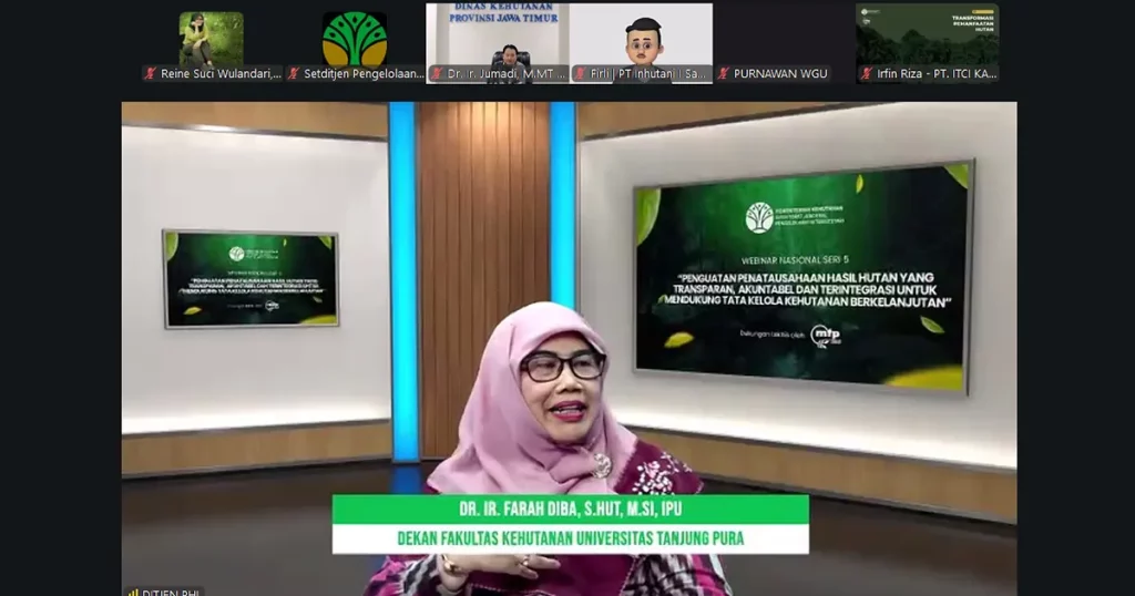 Dekan Fahutan UNTAN memaparkan lima rekomendasi akademik revisi regulasi hasil hutan.