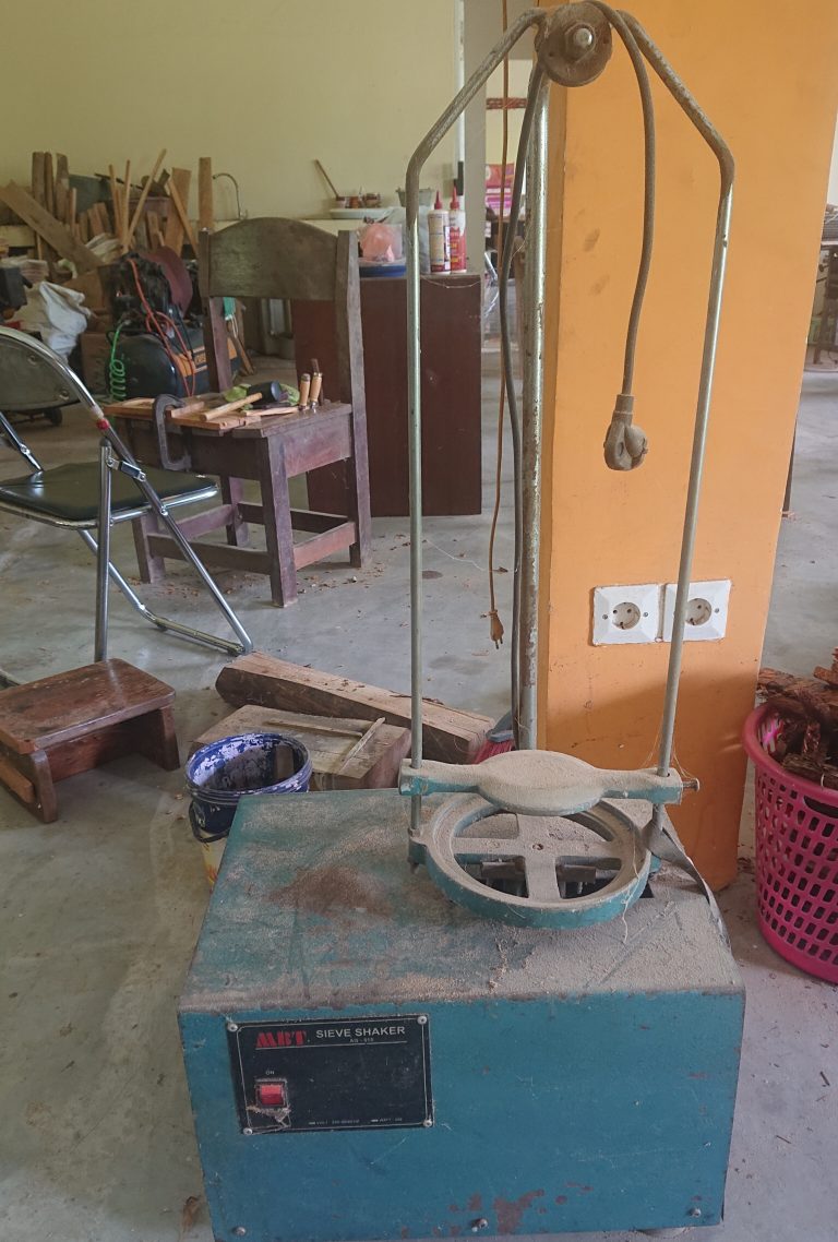 SIEVE SHAKER ELECTRIC RA-515 - Copy