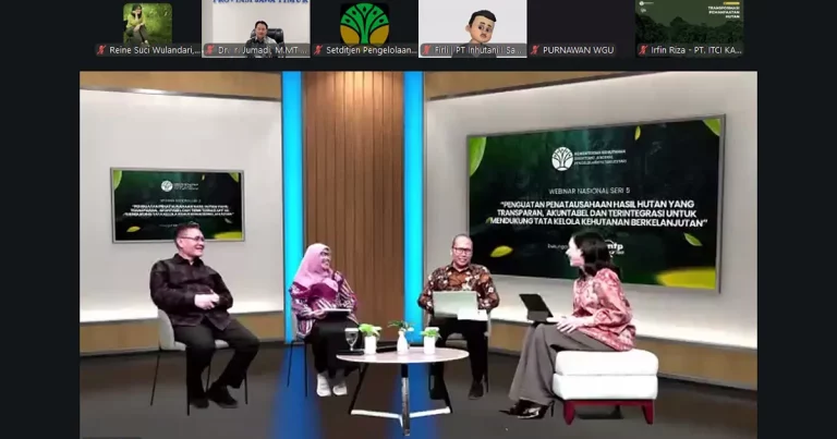 Pembukaan Konsultasi Publik Revisi Peraturan Menteri LHK Nomor 8 Tahun 2021 di Jakarta.