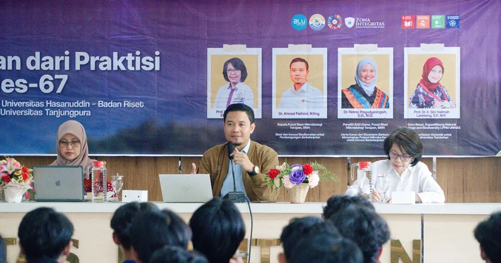 Dr Ahmad Fathoni MEng dari BRIN memaparkan riset biodiversitas dan green bioeconomy.